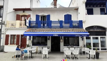 Arlotia taberna peruana - 64700 Hendaye