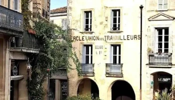 Cercle Union Travailleurs Cafe - Bazas