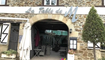 La Table de M - 19140 Uzerche