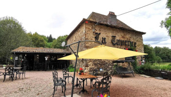 La Taverne de Montbrun - 87230 Dournazac