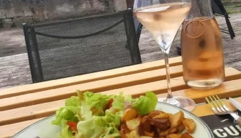 Le Clos des Vignes - Café Restaurant - 33240 Saint-Romain-La-Virvée