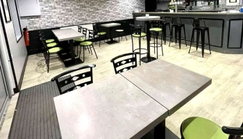Le sandy bar rest'o - 79430 La Chapelle-Saint-Laurent