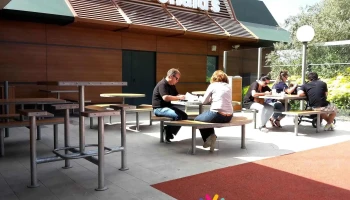McDonald's - 17300 Rochefort