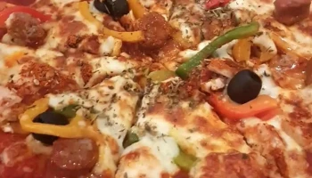 pizza à emporter l'encas de ré - 16 Bis Rue De L'Église