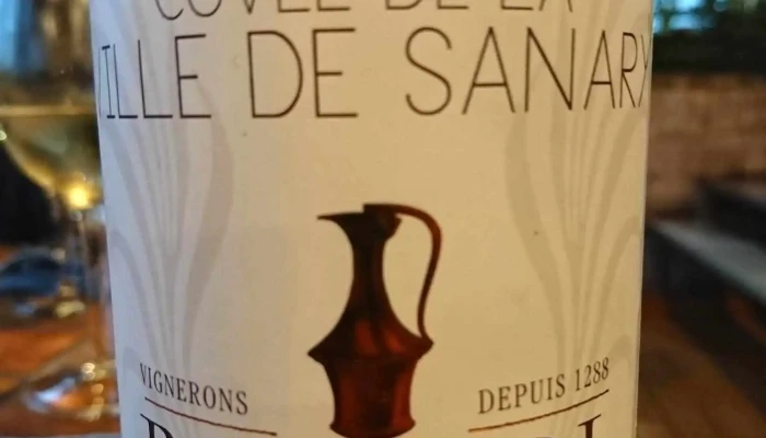 Arrantzaleak Lauberge Aux Poissons Vin - Ciboure
