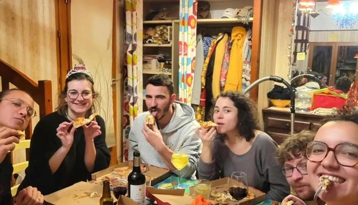 Astropizza -  Pizzas A Emporter - Arès
