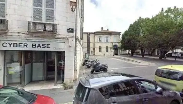 Auberge Du Cheval Blanc -  Street View Et 360deg - Bayonne