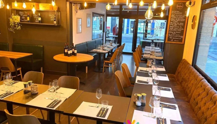 Bar Brasserie Le Bouscat - 78 Av. De La Libération Charles De Gaulle