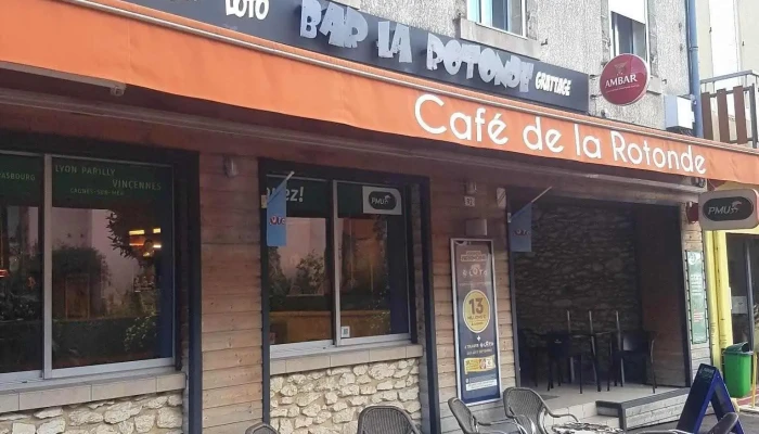 Bar La Rotonde - 40700 Hagetmau
