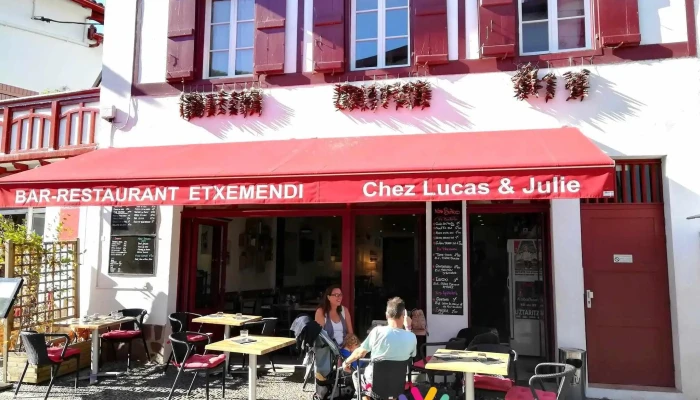 Bar Restaurant etxemendi Chez Lucas Et Julie - 64250 Espelette