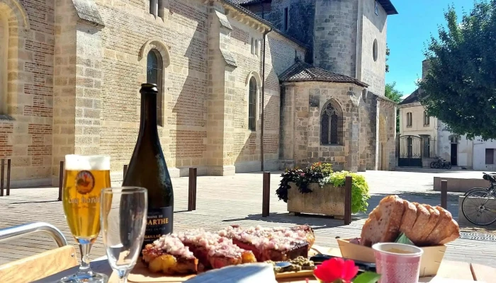 Béa Rég'Halle restaurant brasserie - 47430 Le Mas-D'Agenais
