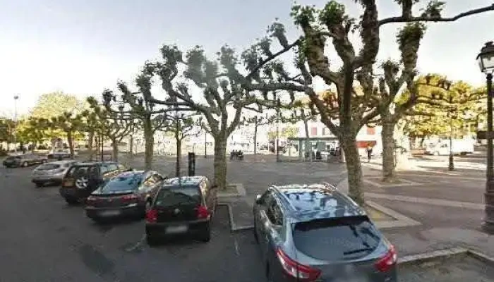 Bento Sushi Thai Restaurant Japonais Et Thailandais A Bayonne Street View Et 360deg - Bayonne