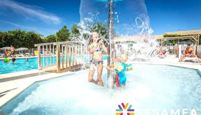 Camping Clicochic Camp Du Soleil -  Equipements - Ars-en-ré