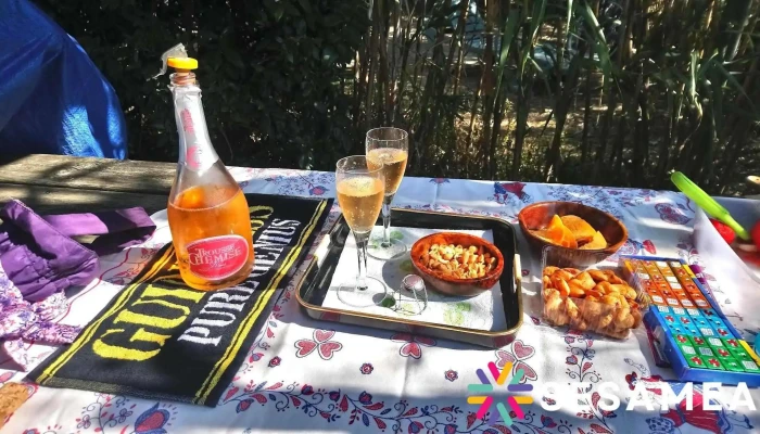 Camping Clicochic Camp Du Soleil -  Plats Et Boissons - Ars-en-ré