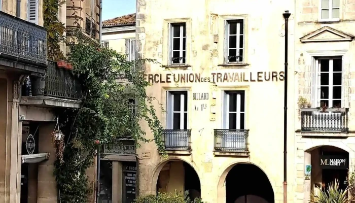 Cercle Union Travailleurs Cafe -  Tout - Bazas