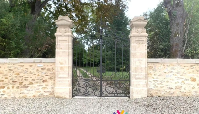 Chateau Saint Vincent Exterieur - Bazas