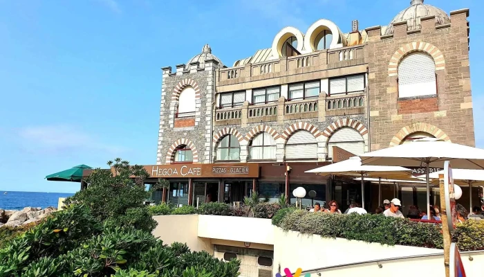 Hegoa Cafe - 2 Bd De La Mer