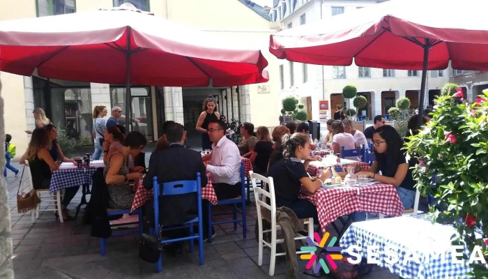 Helios restaurant - Pau