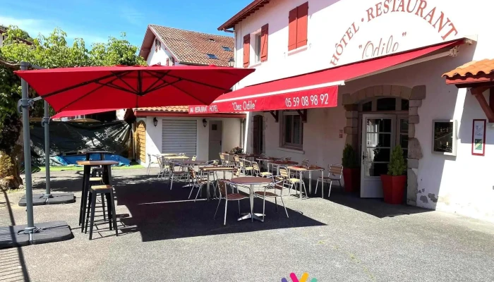 Hotel Restaurant Bar Chez Odile Exterieur - Bardos