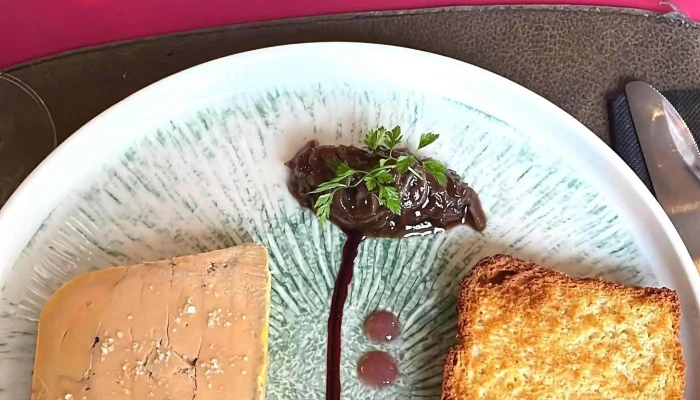 Hugo Delices Restaurant - Bazas
