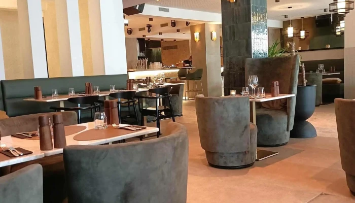 Jaz Restaurant Bar   Lounge Numero - Chauray