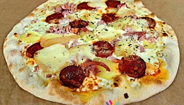 La Frayotte Pizzas Burgers Snack -  Aliment Reconfort - Pays De Belvès