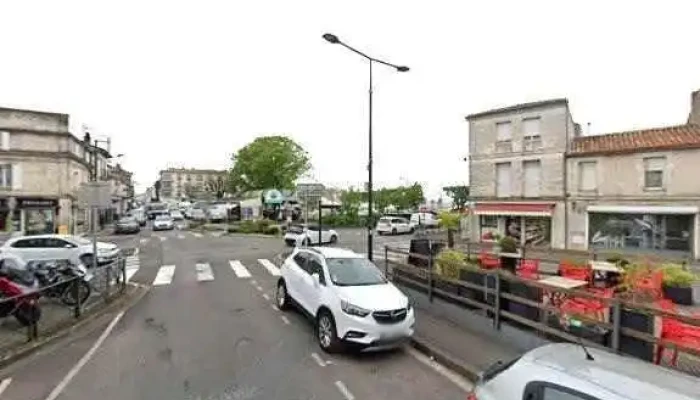 La Table Du Marche -  Street View Et 360deg - Angoulême