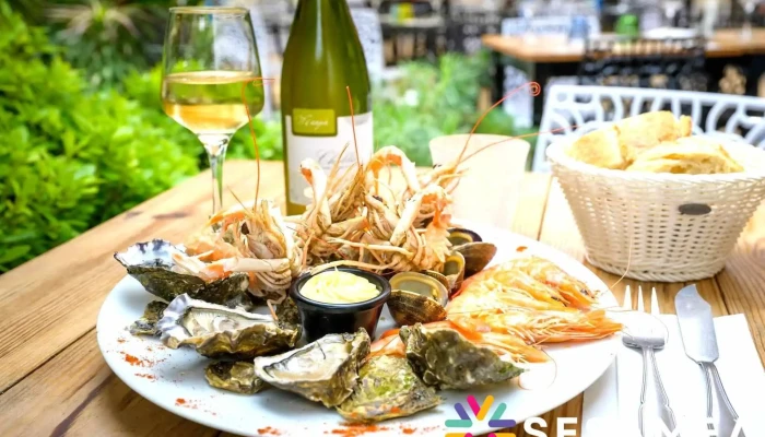 La Villa -    Restaurant Bar Lounge Plats Et Boissons - Saint-clément-des-baleines