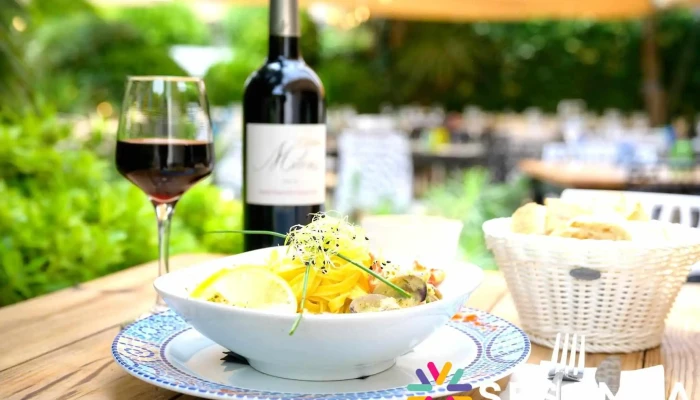 La Villa -    Restaurant Bar Lounge Vin - Saint-clément-des-baleines