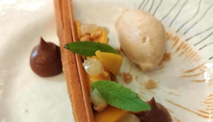Laigle Dor Restaurant Gastronomique Azay Le Rideau Pres De Moi - Azay-le-rideau