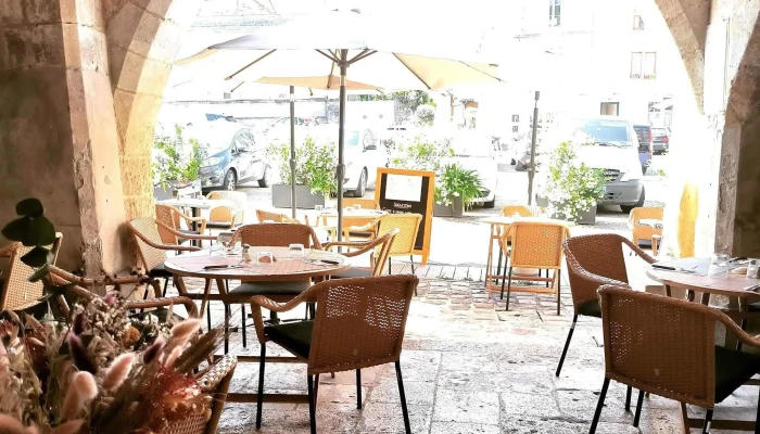 Le Gastronome -  Atmosphere - Bazas