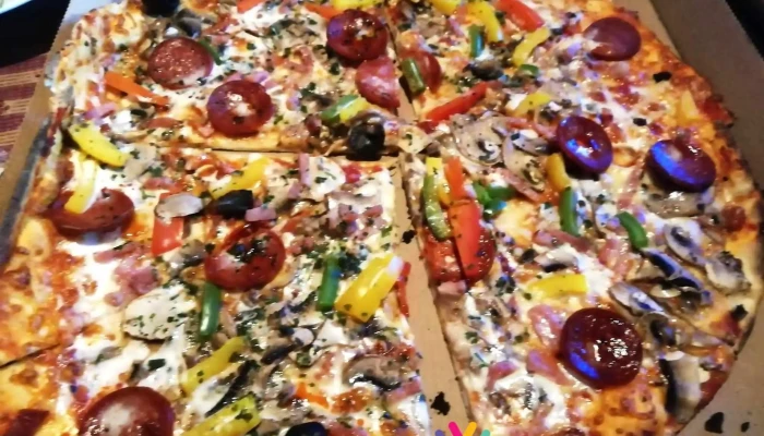 Le Kiosque A Pizza - 79140 Cerizay