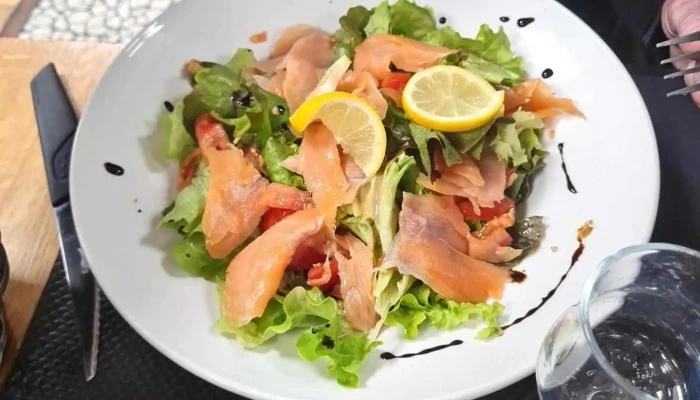 Le Tassigny -  Plats Et Boissons - Bergerac