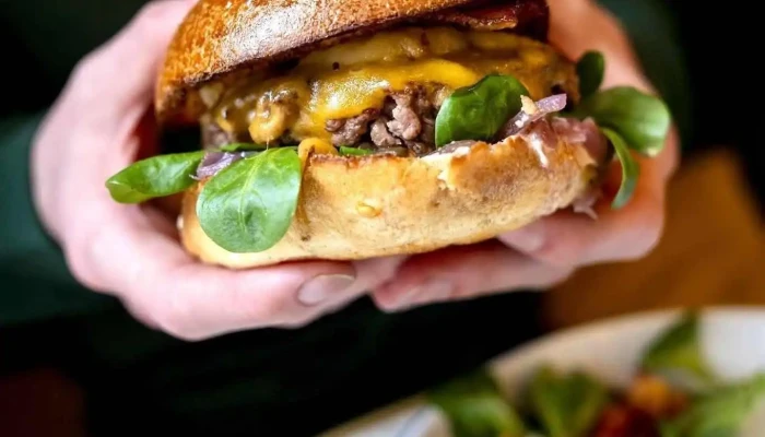 Les Burgers De Colette -    Bayonne Hamburger - Bayonne
