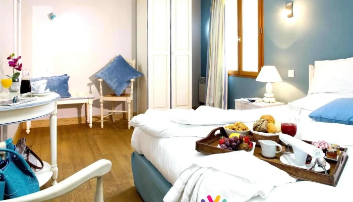 Logis Hotel Les Flots Bleus Chambres - Beaulieu-sur-dordogne