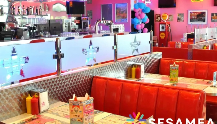 Memphis - Restaurant Diner - 79000 Niort