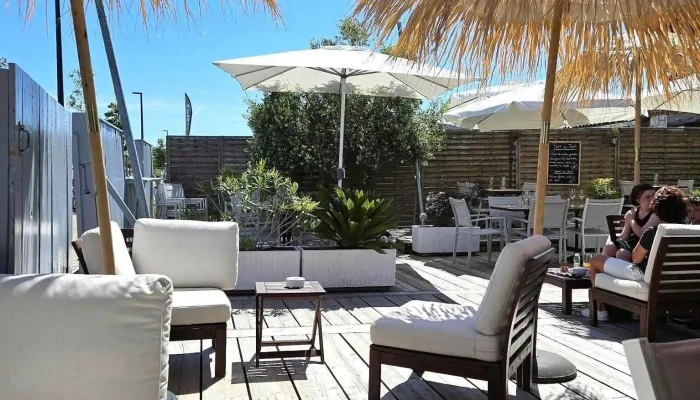 Nora Restaurant Bar -  Atmosphere - La Couarde-sur-mer