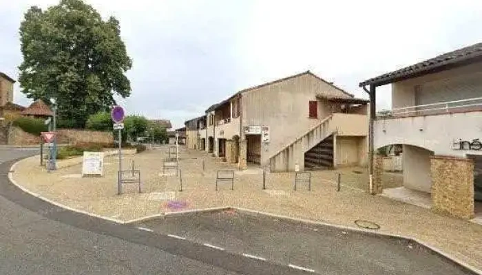 Petit Zinc -  Street View Et 360deg - Saint-pierre-du-mont