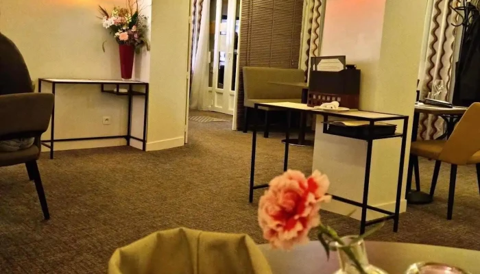 Restaurant Auberge Des Saints Peres Aulnay Sous Bois Plats Et Boissons - Aulnay-sous-bois