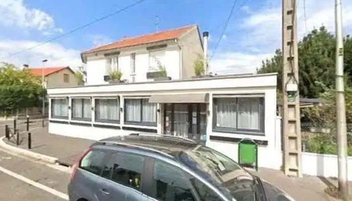 Restaurant Auberge Des Saints Peres Aulnay Sous Bois Street View Et 360deg - Aulnay-sous-bois