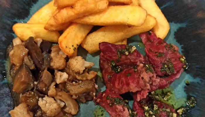 Restaurant Des Amis -  Pres De Moi - Lavardac