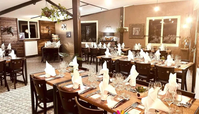 Restaurant l'élot - 19700 Saint-Jal