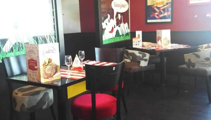 Restaurant La Boucherie -  Atmosphere - Saint-laurent-des-vignes