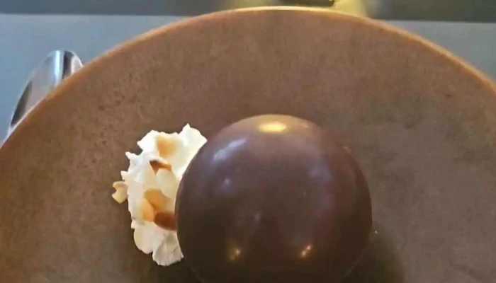 Restaurant Le Savoie -  Videos - Margaux-cantenac