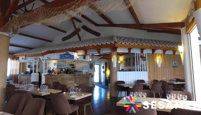 Restaurant Les Pavois Port de Larros Gujan Mestras - Esp. Des Ostreiculteurs