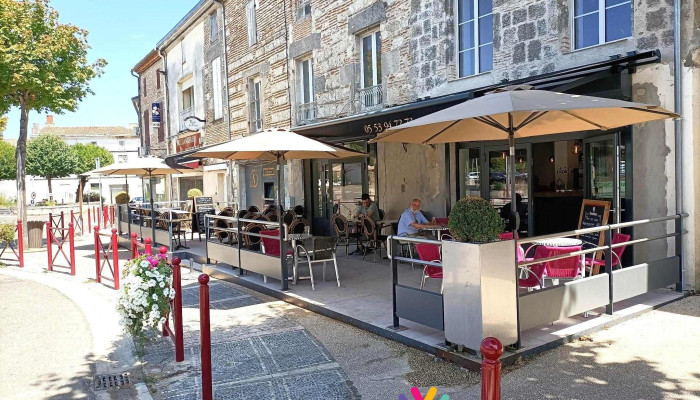 Restaurant Pizzeria Café Le National - France