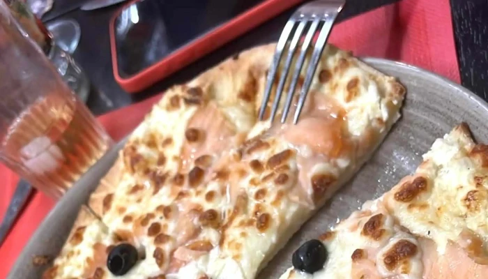 Restaurant Pizzeria Le Calascio -  Videos - Pays De Belvès