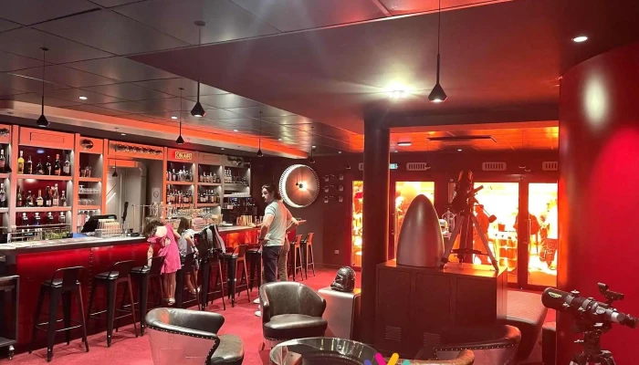 Space Loop Restaurant - Futuroscope - 86360 Chasseneuil-Du-Poitou